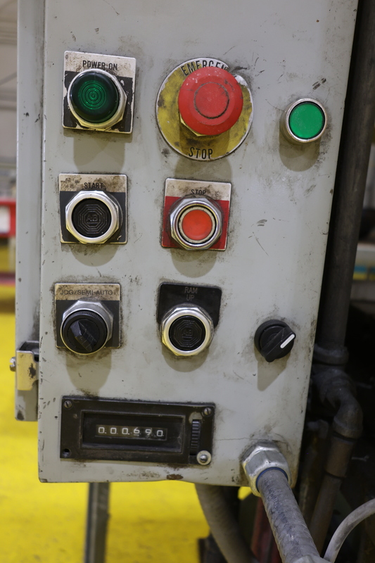 25 Ton, Haanifin, 4 post Hydraulic trimming press - Image 8