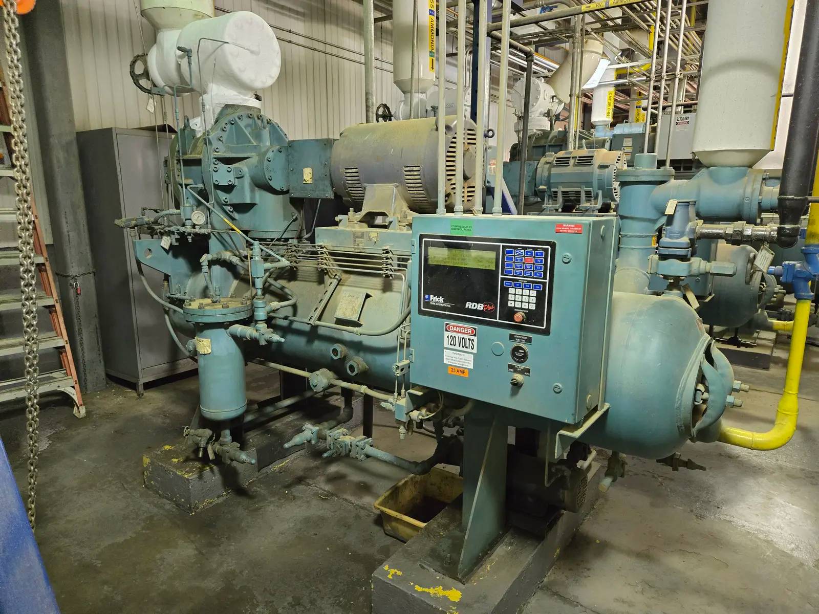200 HP Frick #RWB-II-100, Rotary Screw Compressor Package, 4,500 RPM, 350 PSIG, 2006, Rebuilt 2017 - Image 3