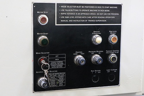 230 Ton, Pacific #FF230-12-I, hydraulic press brake, 12' overall, 126" between housing, 8" stroke, 8" throat - Image 7