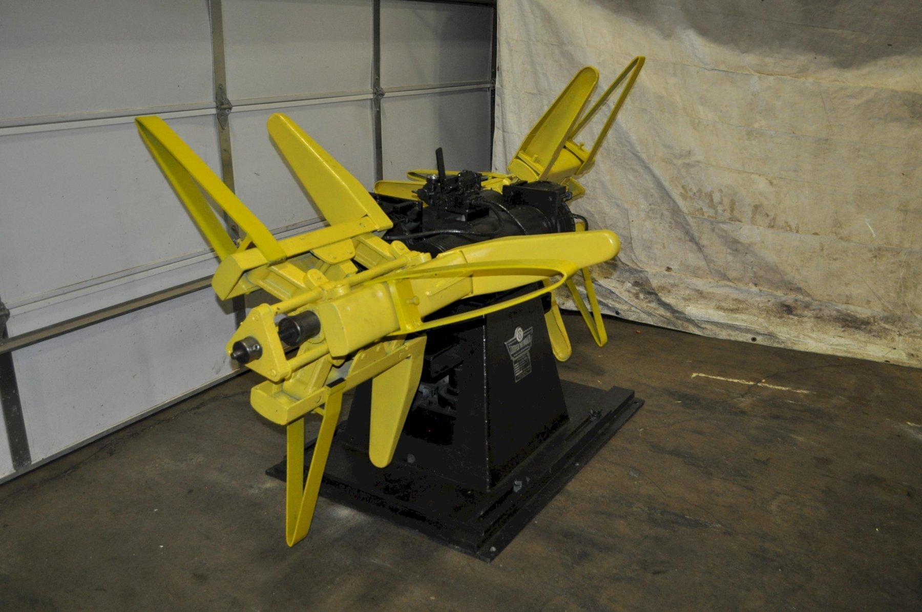 2500 lb. CWP, Double End Coil Reel, 24" Mandrel, 20" ID x 60" outside dimensions, 12 Keepers - Image 2