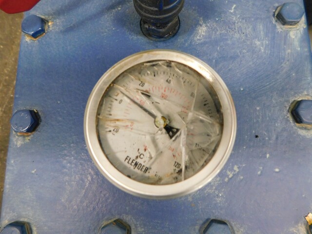 Flender #4397925-0040-008, gear reducer, 13.985:1. 127.28/MIN. - Image 10