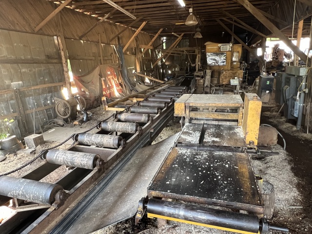 Edmiston Complete Sawmill - Debarker, Edger, Chipper - Image 1