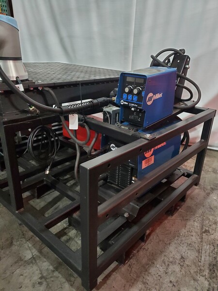Universal Robots / Red-D-Arc, Robot, Botx Cobot Welder 4x4, 2020, in Atlanta, GA, USA - Image 2