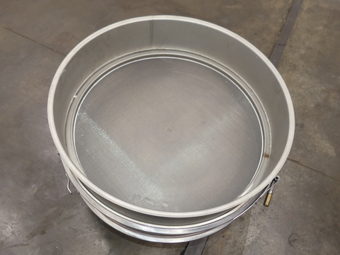 30" Sweco #LS30S66, Stainless Steel screen, single deck, 1/2 HP - Image 2