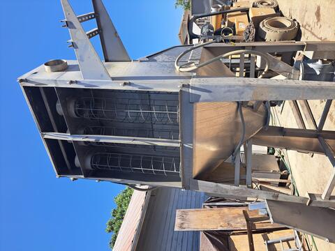 Stainless steel bag break station for manual feed bag break, Stainless Steel receiving hopper - Image 4