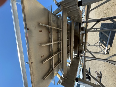 46" wide x 7' long, Best #2199-225-1, Stainless Steel vibratory feeder, 8" high sidewalls, dual vibrator - Image 6