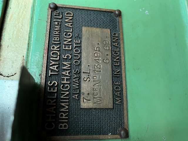 14" x 20" Taylor #1570, 6 speeds: 365-2242 RPM, Fuji Electric Frenic-Mini (C2) inverter, 1-1/2 HP, tooling - Image 2