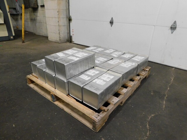 Lincoln Electric, Excaliber 7018 MR SHAW ED033894, 3/32" x 14", lot of 20 - Image 4