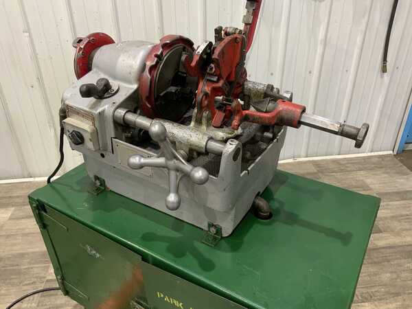 1/2" - 2" Rex #6390, pipe & bolt threader, 5" carriage travel, 3 die heads, 1/2 HP, serial #901387 - Image 10