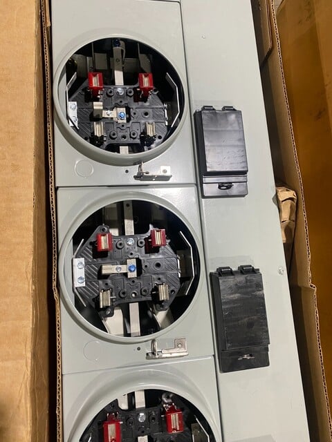 800 Amps, Eaton #3MM312RRL, Meter Stack 800A Max 125A Branch 208Y/120V 3PH 3 Socket - Image 4