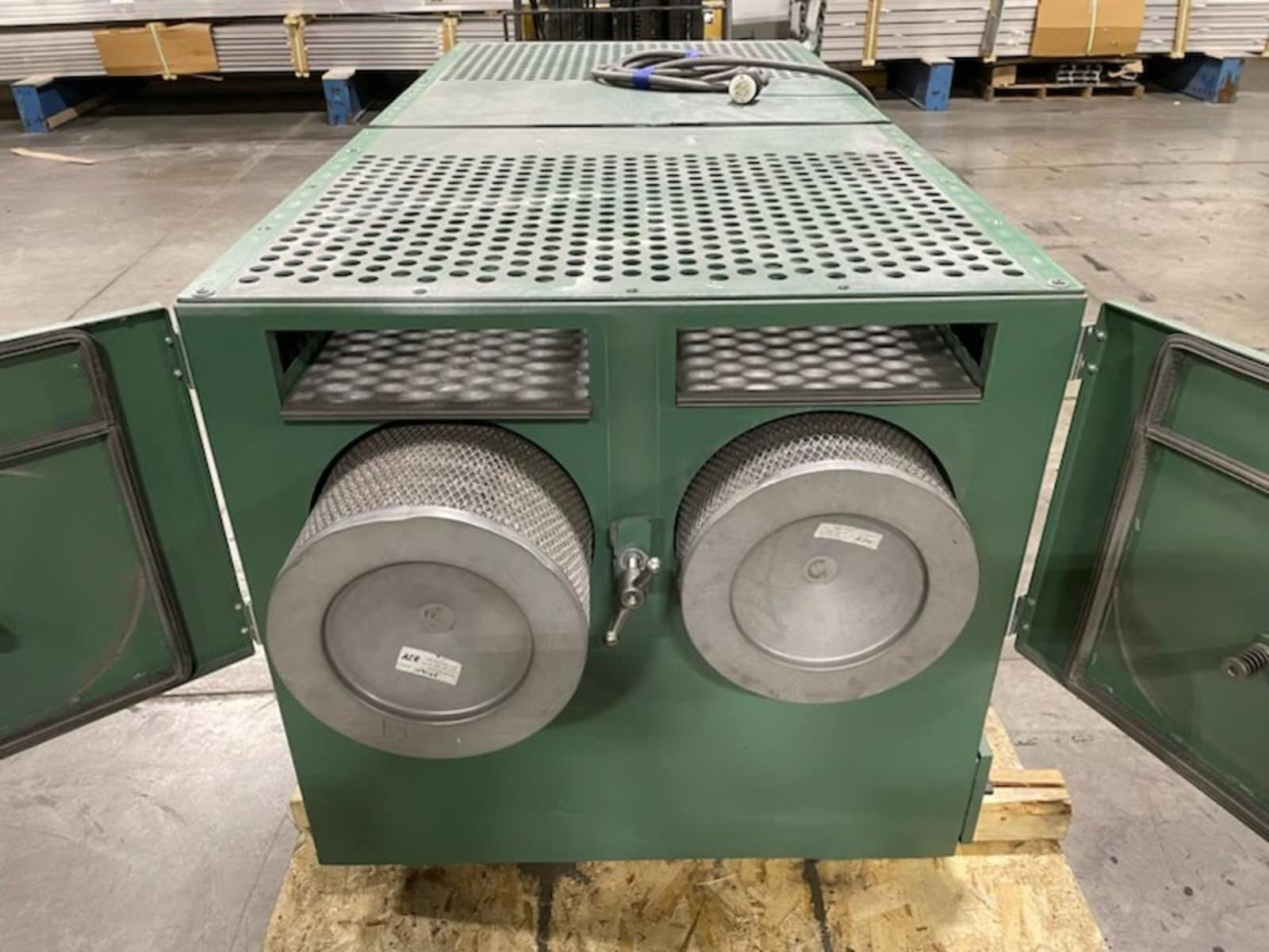 42" x 72" AER #APB-4276, Downdraft Bench Table, 480 V., 960 sq.ft., 7.5 HP, 105 PSI, 2020 - Image 6
