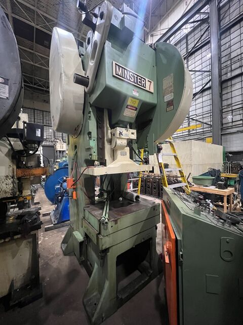 75 Ton, Minster #OBS-7, fixewd base gap frame press, 4" stroke, 21" Shut Height, 3.5" adj., 45-90 SPM, 36" - Image 2