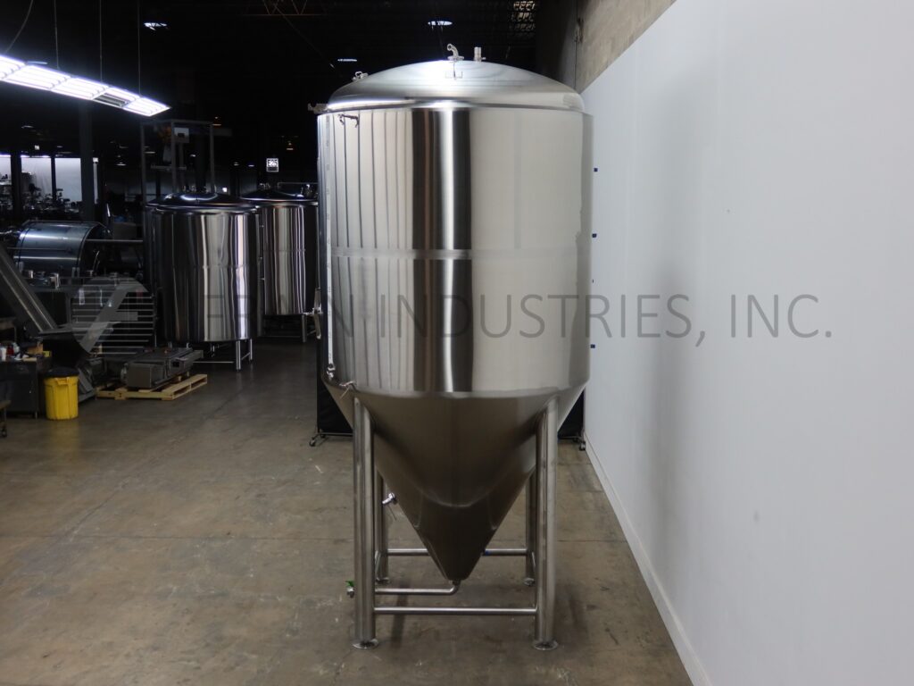 2300 gallon Alpha Brewing, Stainless Steel Jacketed Tank, 79" diameter X 79" Straight side, 43 PSI - Image 4