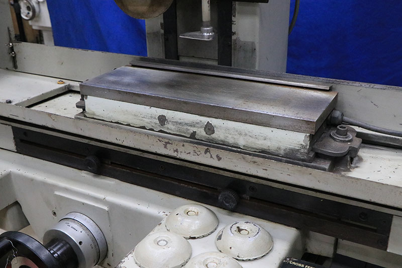 6" x 18" Okamoto #ACC-618-DX3, hydraulic surface grinder, 8" dia. x 1" W x 1.25" B wheel, 3-Axis automatic - Image 5