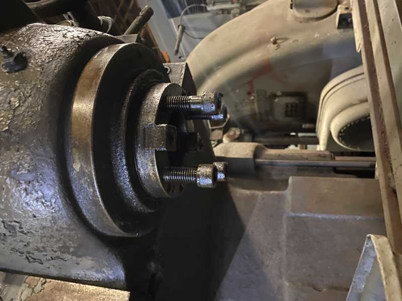 Cincinnati #4, vertical mill, 16-1/4" x78-1/2" table, 7.5 HP, #50 NS, 18" throat, rapid traverse - Image 3