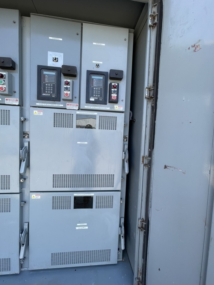 2000 Amps, Allen-Bradley, 5000 Volts medium voltage starter - Image 1