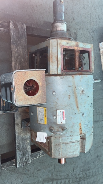 125 HP 1750/2000 RPM Baldor, Frame AD407AT, DPFG, 1.0 service factor, 500 VA, 150/300 VF - Image 1