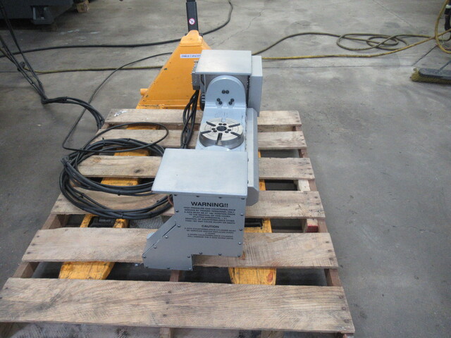 Haas #TR-160, 2-Axis programmable trunnion table, 6.3" rotary platen, Sigma 1 brushless drives, air brake - Image 4