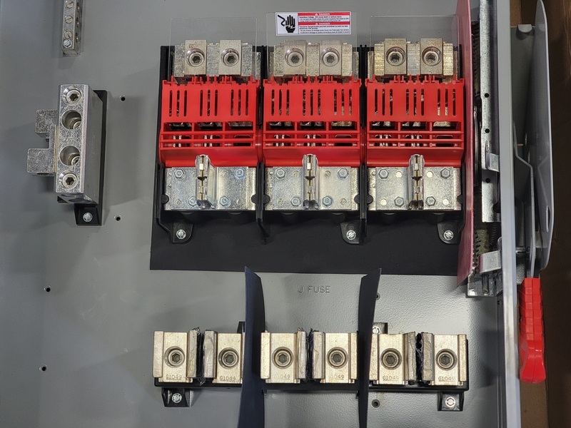 400 Amp. Siemens, HFC325NA, fused disconnect, 3-pole, 240 Volts, new surplus - Image 7