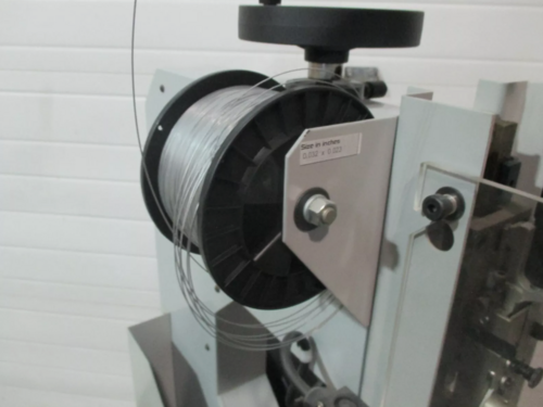 Deluxe Stitcher #ESA-1585, automatic stapler & stitcher machine with hand controls - Image 6