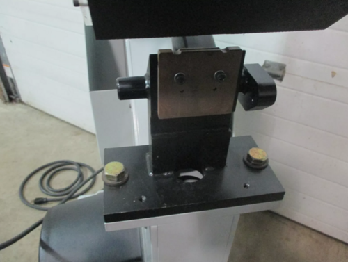 Deluxe Stitcher #ESA-1585, automatic stapler & stitcher machine with hand controls - Image 10