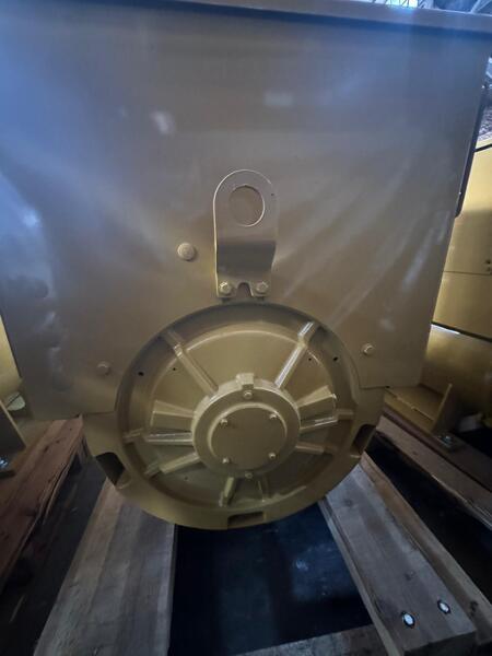 552 KW, Alternators / Genends, 480 Volts, Frame 47.2, 2022 - Image 1