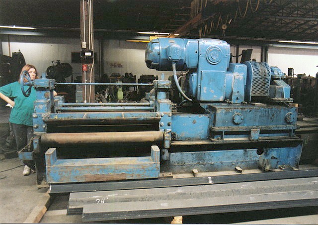 48" x .187" McKay, 11 roll starightener, variable speed, 30" passline, (2) entry pinch rolls, 4.25" diameter - Image 1