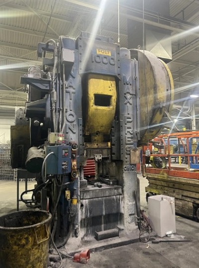 1000 Ton, National #MaxiPress, Cieco PLS Plus controls, 10" stroke, 32" x 45" bed, 75 SPM, 1979 - Image 1