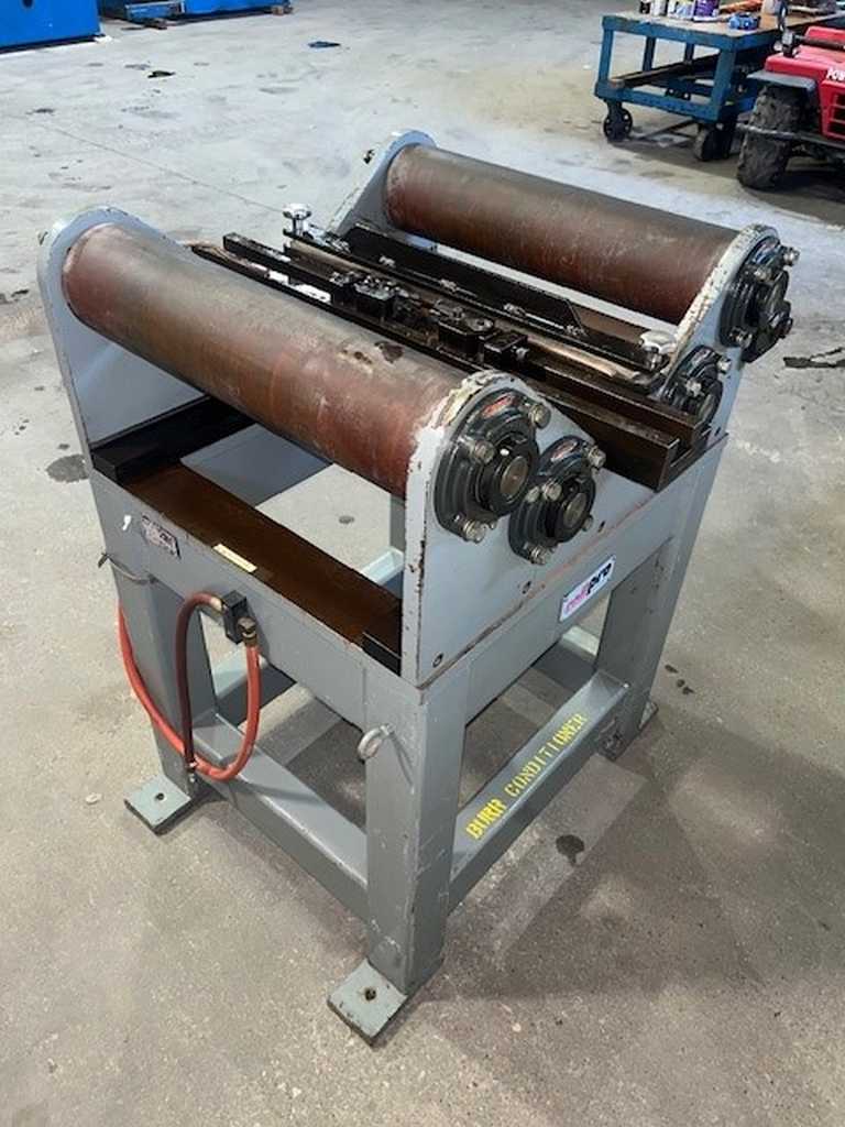 Coil Pro Skiver, adjustable edge guides, 6" dia. x 24" face entry & exit rills, 40.5" passline - Image 8