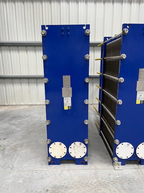 596 sq.ft., Kelvion, NF150LBA150, plate heat exchanger, 316L Stainless Steel plates, 145 psig @ 230°F - Image 4