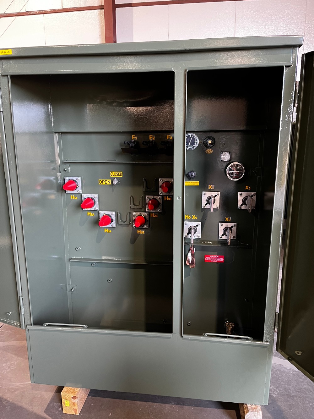 225 KVA 12470GrdY/7200 Primary, 208Y/120 Secondary, PAD, proCORE - Image 2