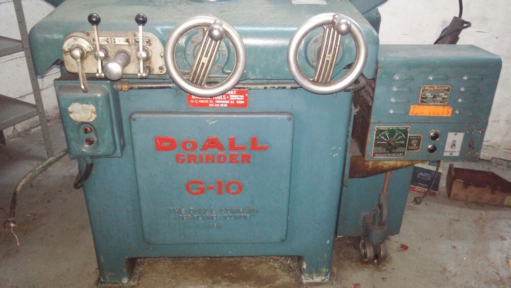 8.5" x 24" DoAll #G10, Surface Grinder, 26" Travel, Electro Magnetic Chuck, 2 HP, 220/440 V - Image 5
