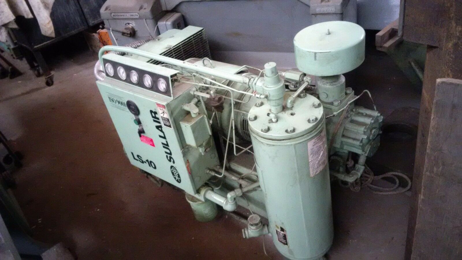 115/125 psi, Sullair #LS10-30H, Screw-Type Air Compressor, 8/8.5 bar, 30 HP, 200/400 V - Image 1
