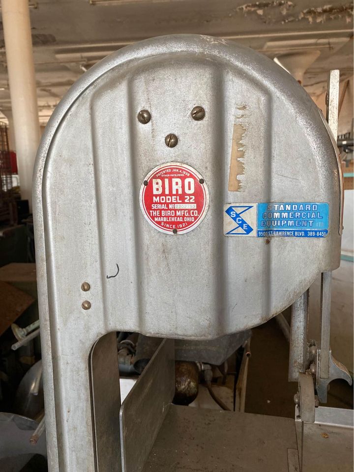 Biro #22, Meat Cutting Bandsaw, Aluminum Head, Stainless Steel Meat tray, 12" diameter Blade Wheels, 29" F-B - Image 2