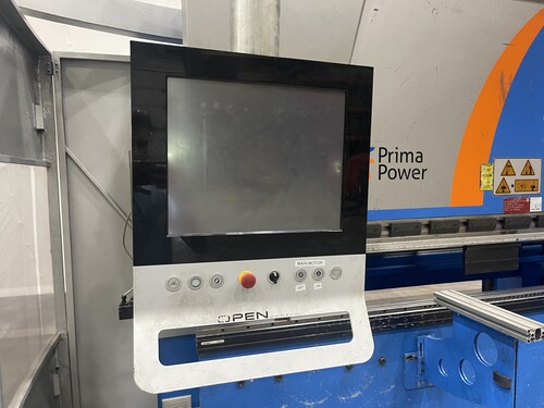 110 Ton, Prima Power press brake, 10' overall, serial QUO-0012-V300042 - Image 7