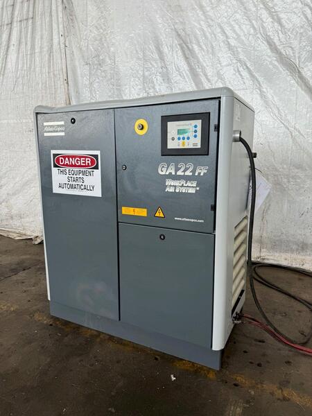 129 psig, Atlas Copco #GA22 FF rotary screw air compressor, 30 HP, 2006 - Image 1