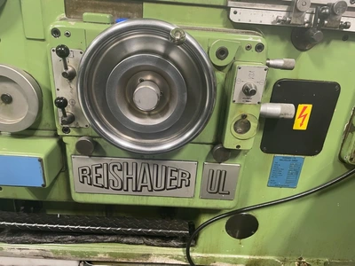 Reishauer #UL-900, thread & worm grinder, 36" thread length, 47" btwn centers, excellent condition - Image 2