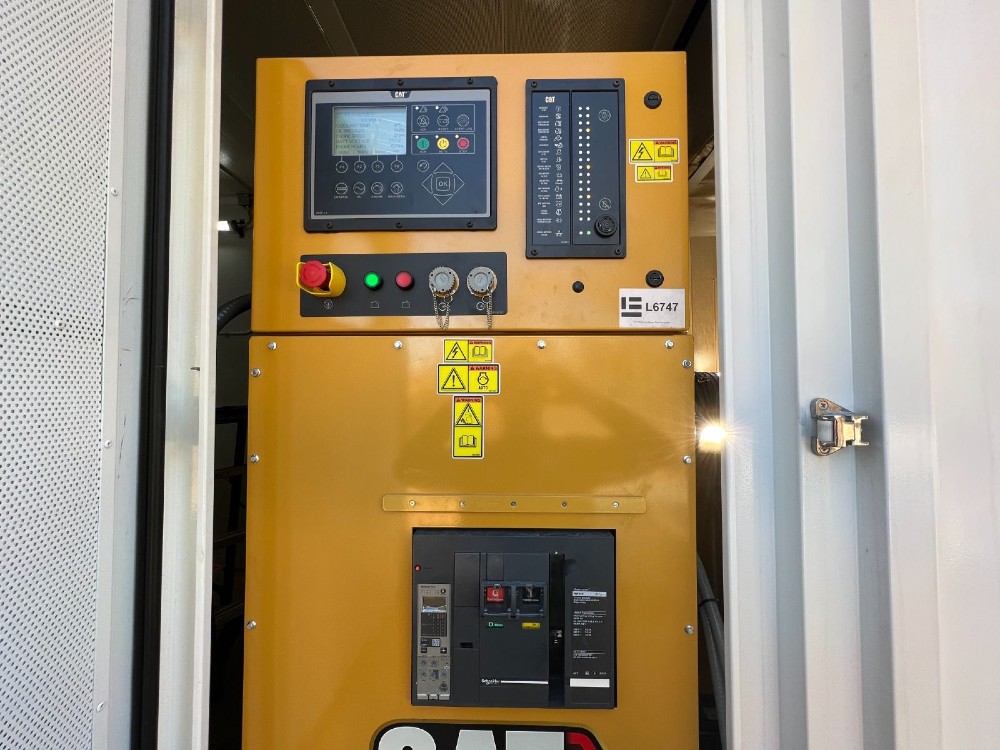 1000 KW Caterpillar #C32, diesel generator, standby, 277-480 Volts, 5 hours, new surplus, 2021 - Image 7