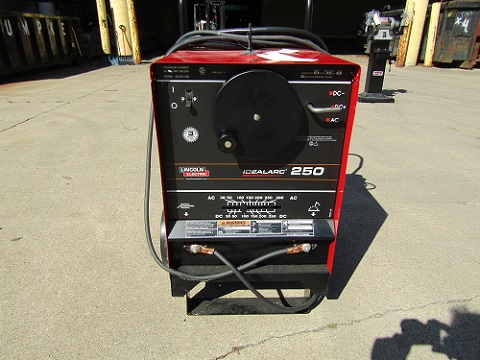 Lincoln #Idealarc-AC/DC-250, welder with running gear - Image 1