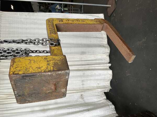 10000 lb. Bradbury, coil hook, 22" throat, 24" opening in C-frame, 4" width of arm - Image 6
