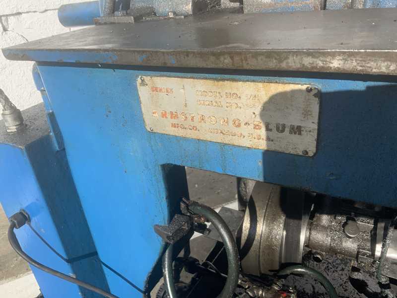 18" x 18" Marvel #8, vertical band saw, 14' 6" x 3/4" blade, power feed, 45° head tilt, 1 HP - Image 5