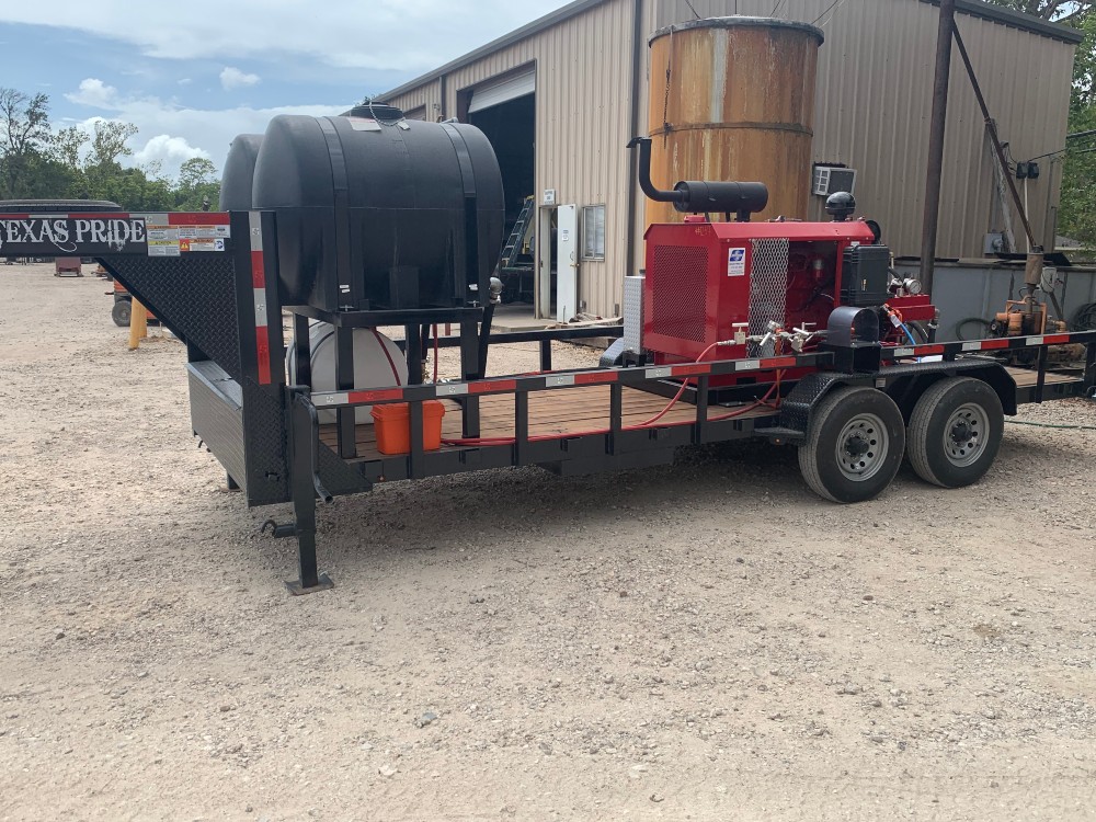 30 GPM @ 15000 psi Gardner Denver Denver hydrostatic tester, clutched PTO, trailer mounted w/tanks - Image 1