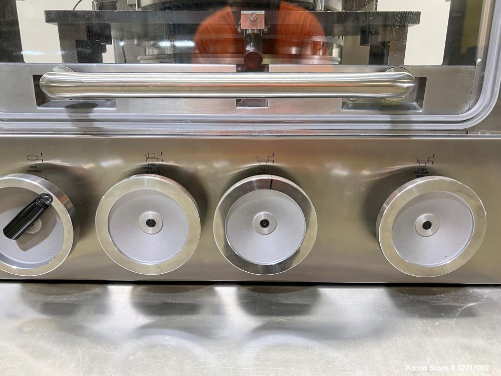 Stokes Gem Supreme #571S, tablet press, 50 station, B tooling, 13mm tablet diameter, 18mm depth, HMI and - Image 5