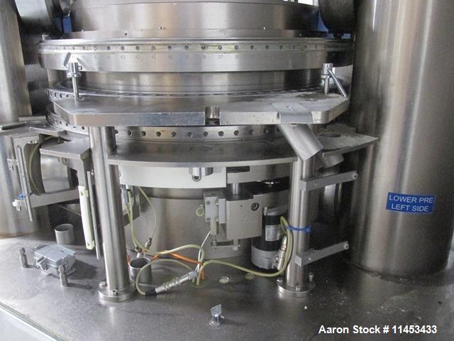 Korsch #XL-800, rotary tablet press, 87 station, 2002 - Image 9
