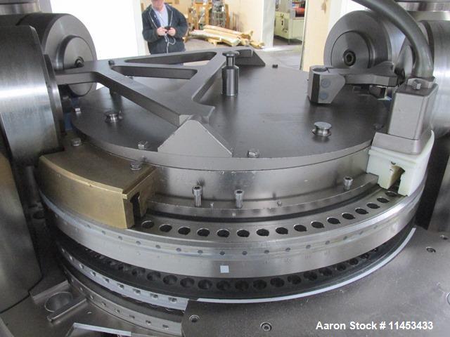 Korsch #XL-800, rotary tablet press, 87 station, 2002 - Image 10