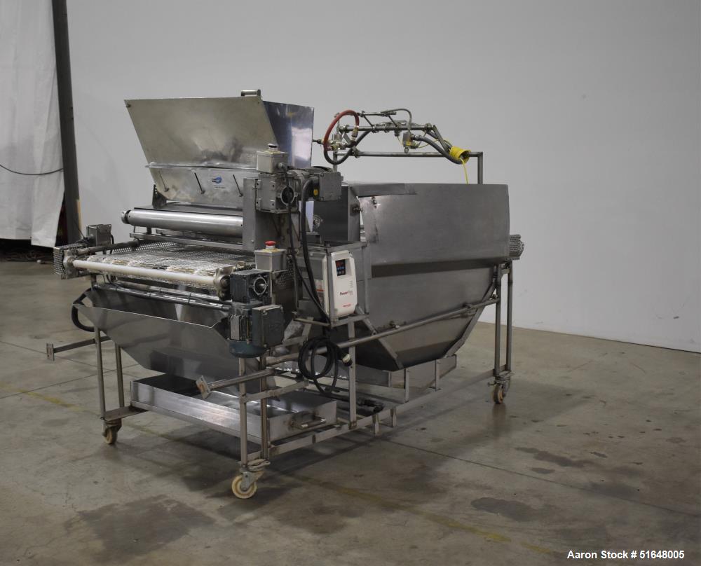 Custom Dry Ingredient Spreader w/Spray Nozzles, 35.5" wide Spreader, 36" width x 84" L Wire Mesh Belt, 230 V - Image 2