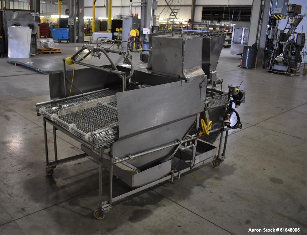Custom Dry Ingredient Spreader w/Spray Nozzles, 35.5" wide Spreader, 36" width x 84" L Wire Mesh Belt, 230 V - Image 4