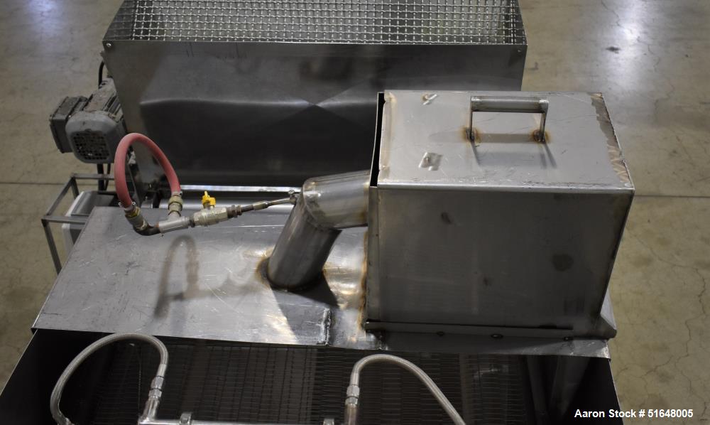 Custom Dry Ingredient Spreader w/Spray Nozzles, 35.5" wide Spreader, 36" width x 84" L Wire Mesh Belt, 230 V - Image 8