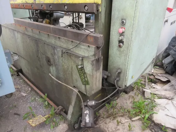 150 Ton, HTC #12FM-150, press brake, 12' overall, Autogage A 24 Back Gauge - Image 8
