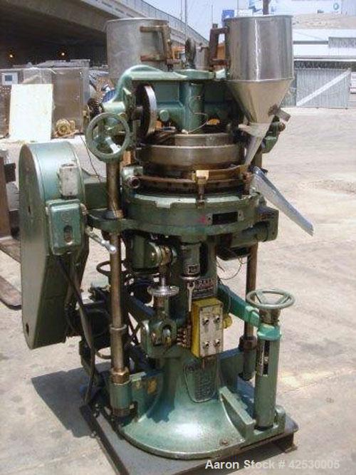 2.5 Ton, Stokes #BB2, Rotary Tablet Press, 27-Station, 725-1400 tablets/min., 5/8" tablet diameter, 11/16" - Image 3